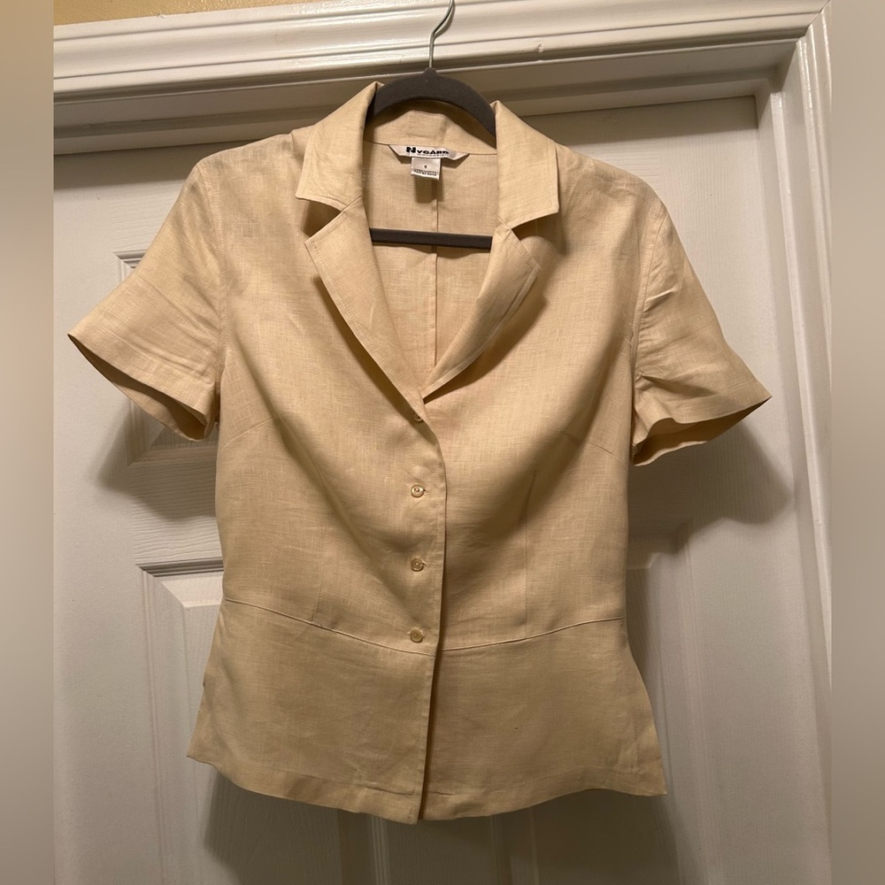 Nygard Cream Fitted Button Down Shirt